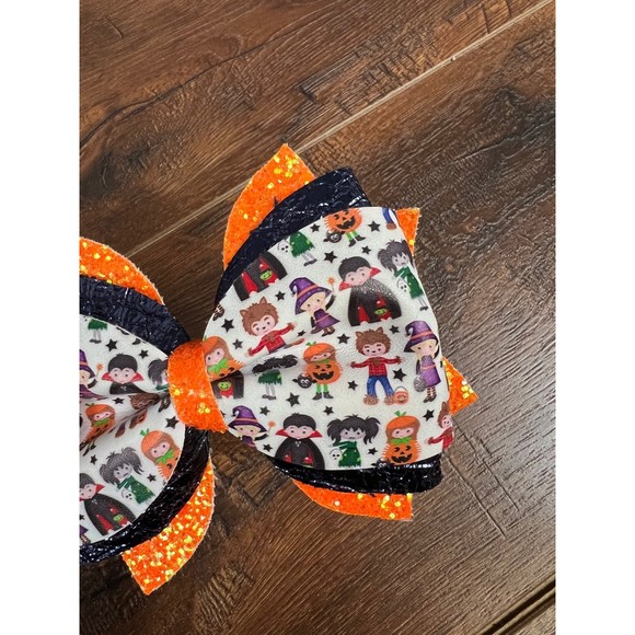 Calafors Collection Handmade Kids Halloween Trick Or Treat Costume Bow! - Picture 2 of 5